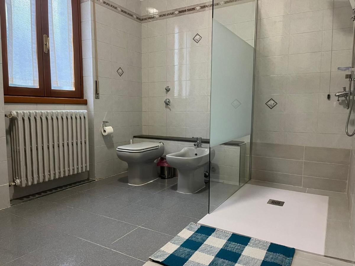 Flatmilan Hotel Чернуско сул Навильо Екстериор снимка