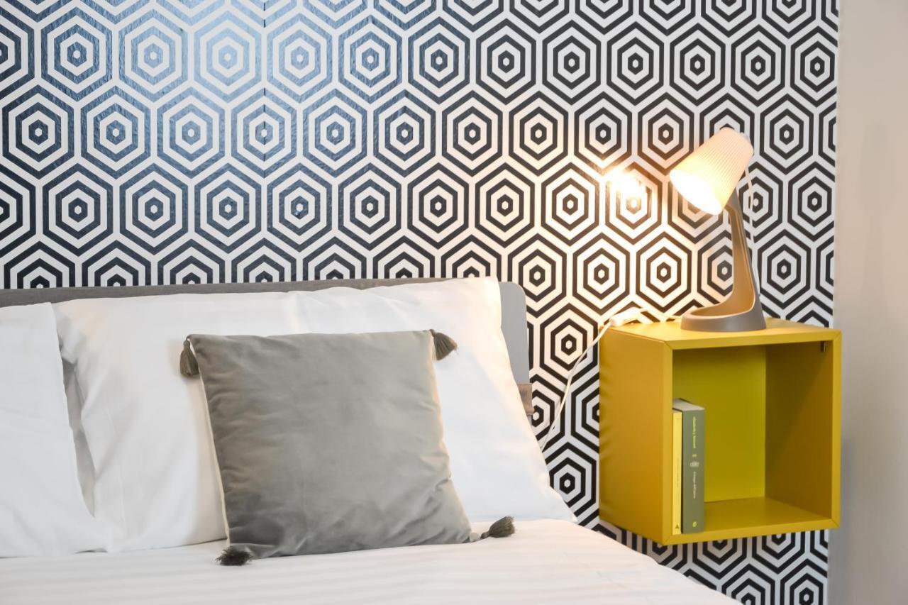 Flatmilan Hotel Чернуско сул Навильо Екстериор снимка